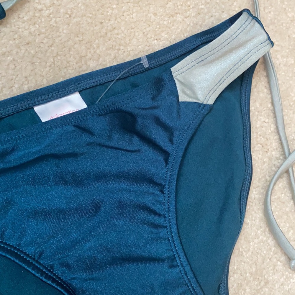 Target swim suit - Picture 2 of 5